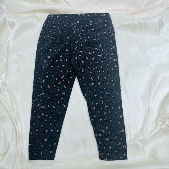 Varley Montero Leggings Cropped Molten Leopard Animal Print Women's Size M Soft - Picture 8 of 10